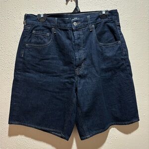 Women’s Old Navy Dark wash baggy wide leg shorts (MID RISE)